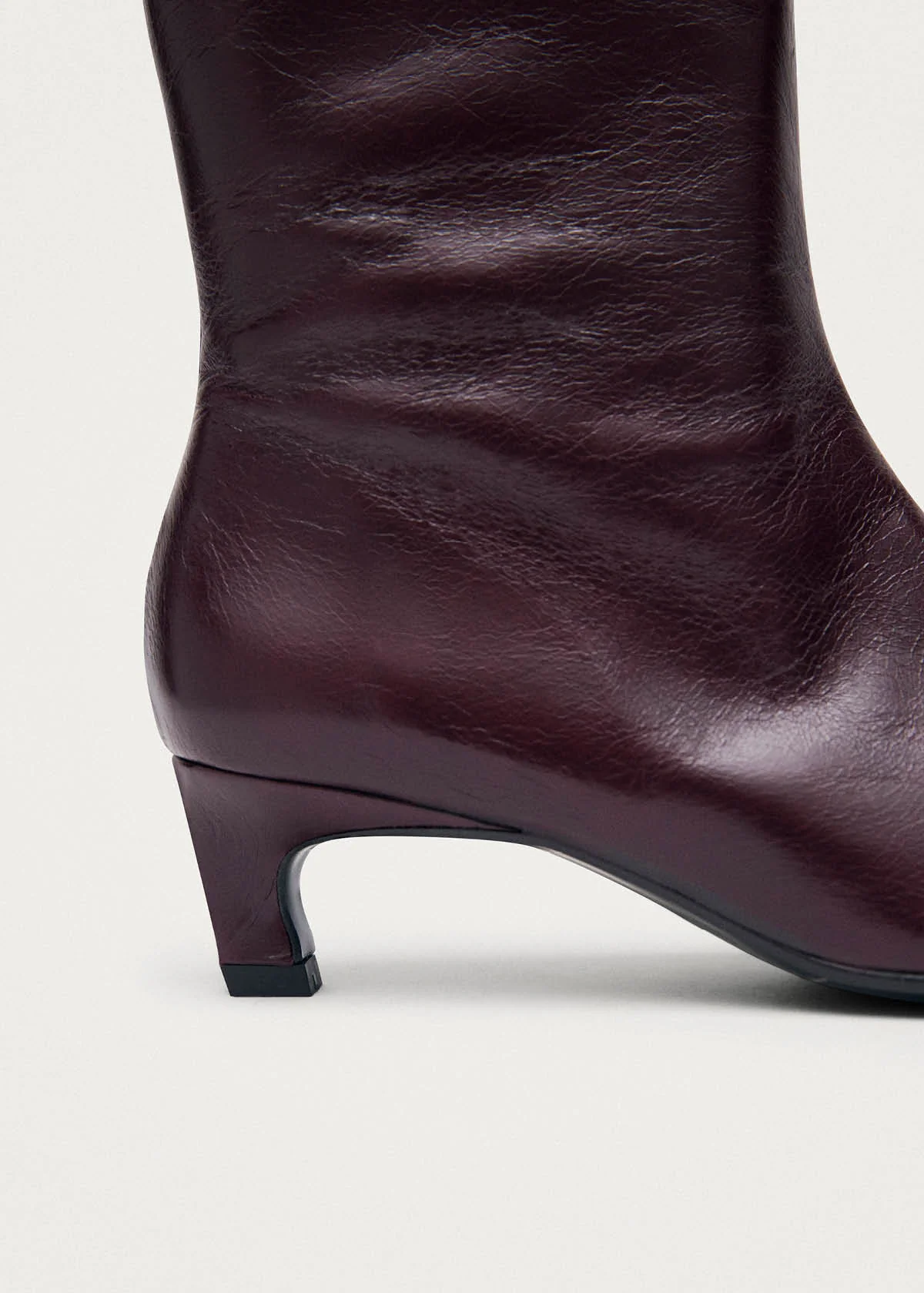 Ambar Rift Burgundy Leather Ankle Boots - Image 7