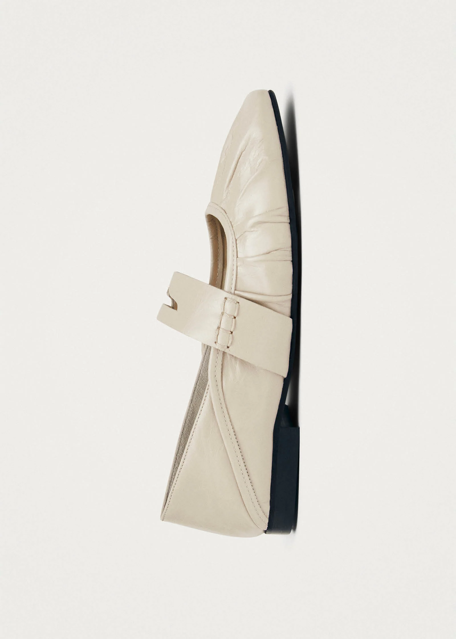 Bargo Cream Leather Ballet Flats - Image 4