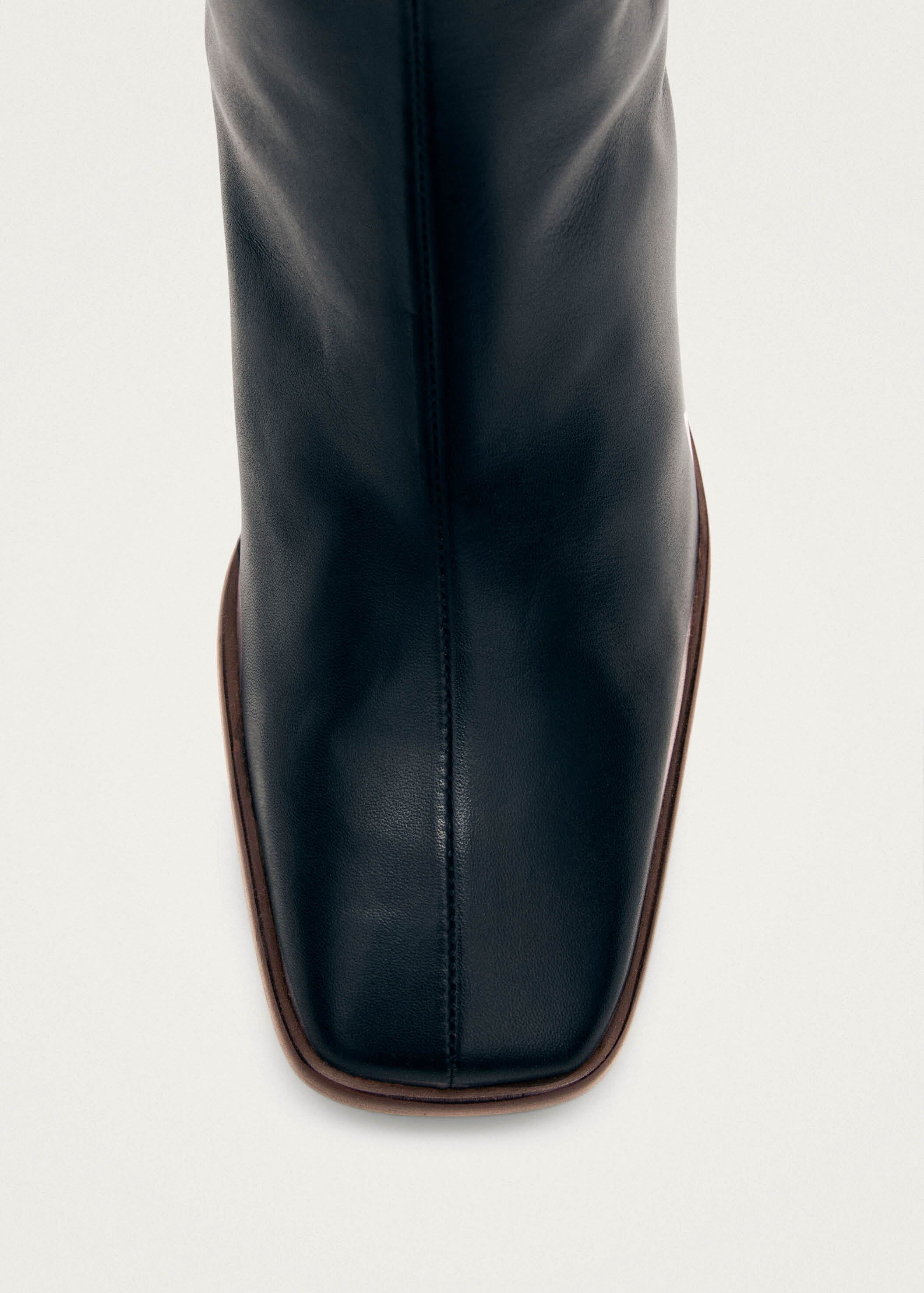 East Black Leather Boots - Image 5
