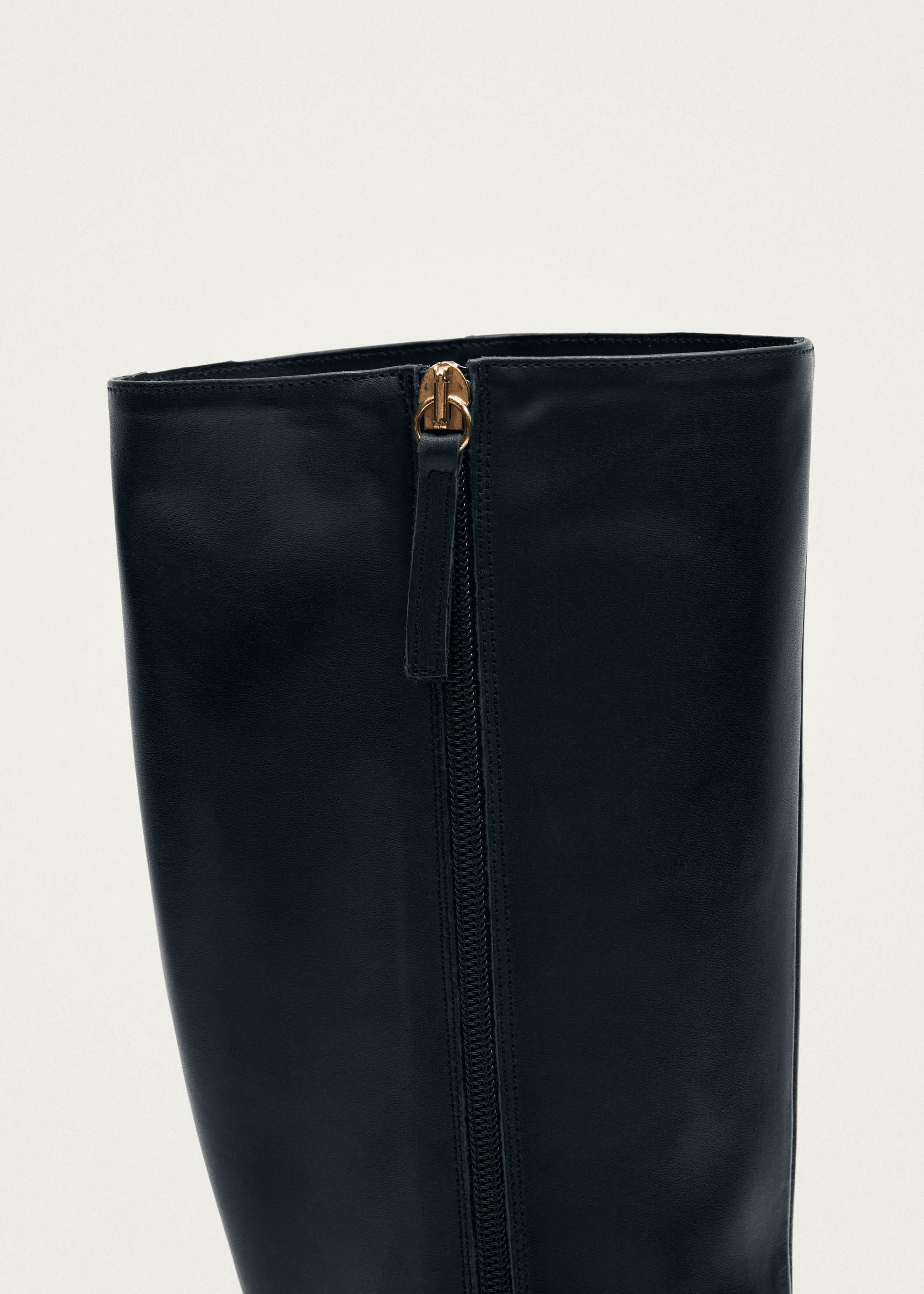 East Black Leather Boots - Image 6
