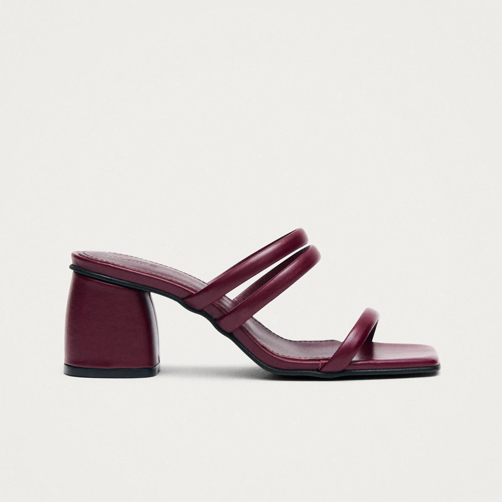 Indiana Bare Burgundy Leather Sandals - Image 3