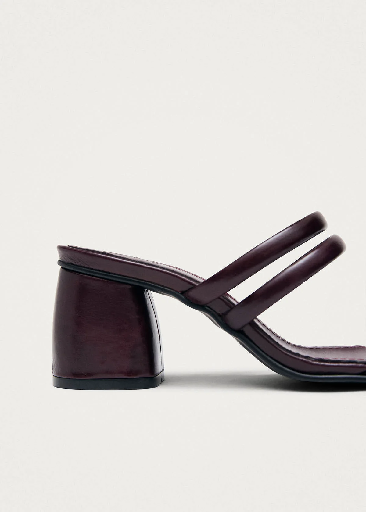 Indiana Rift Burgundy Leather Sandals - Image 7