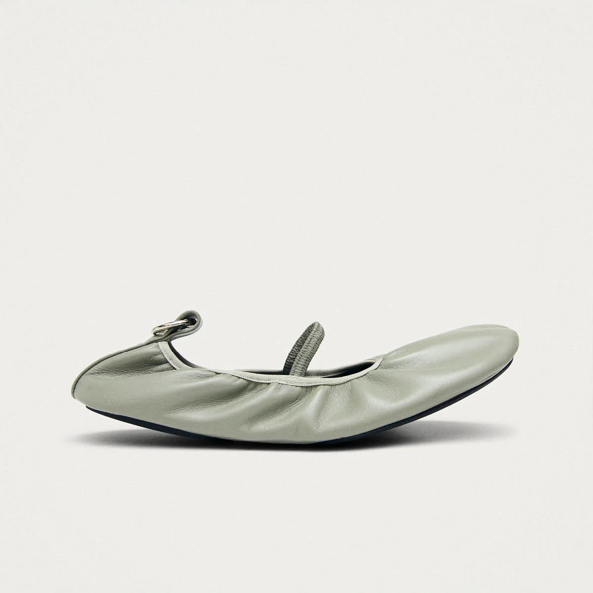 Naira Barefoot Green Leather Ballet Flats - Image 3