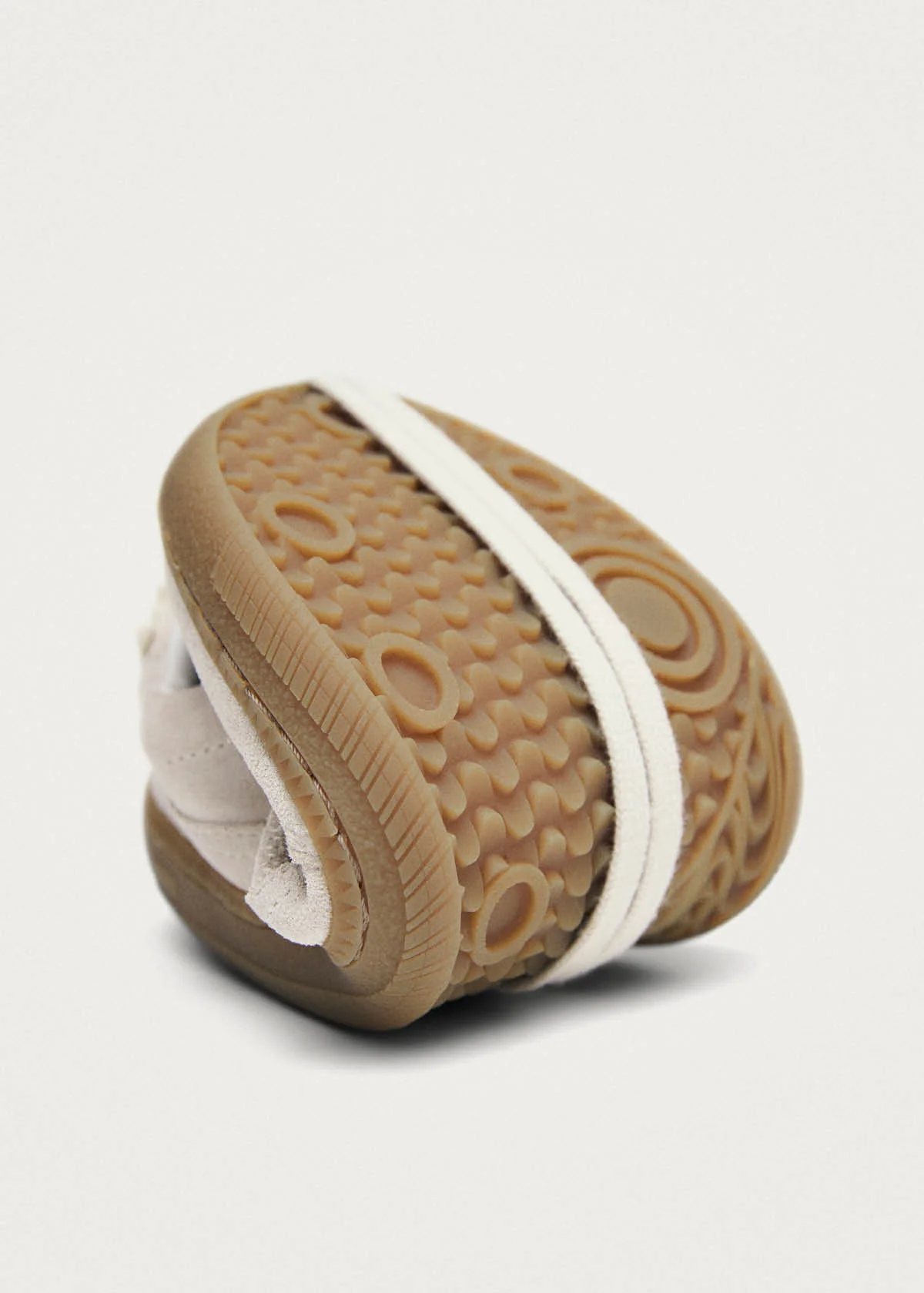 Tb.00 Barefoot Crochet Cream Leather Sneakers - Image 6