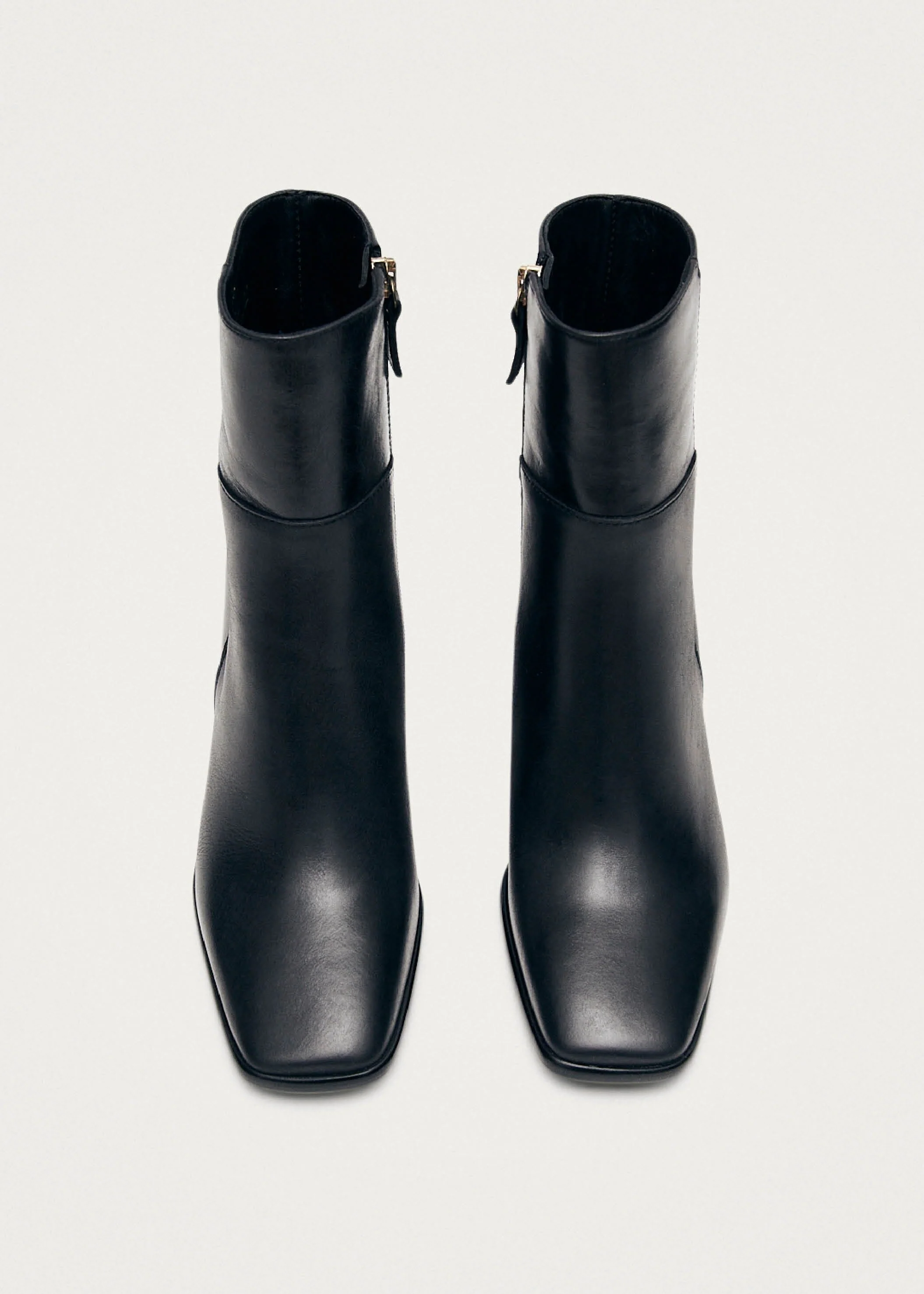 West Vintage Total Black Leather Ankle Boots - Image 4
